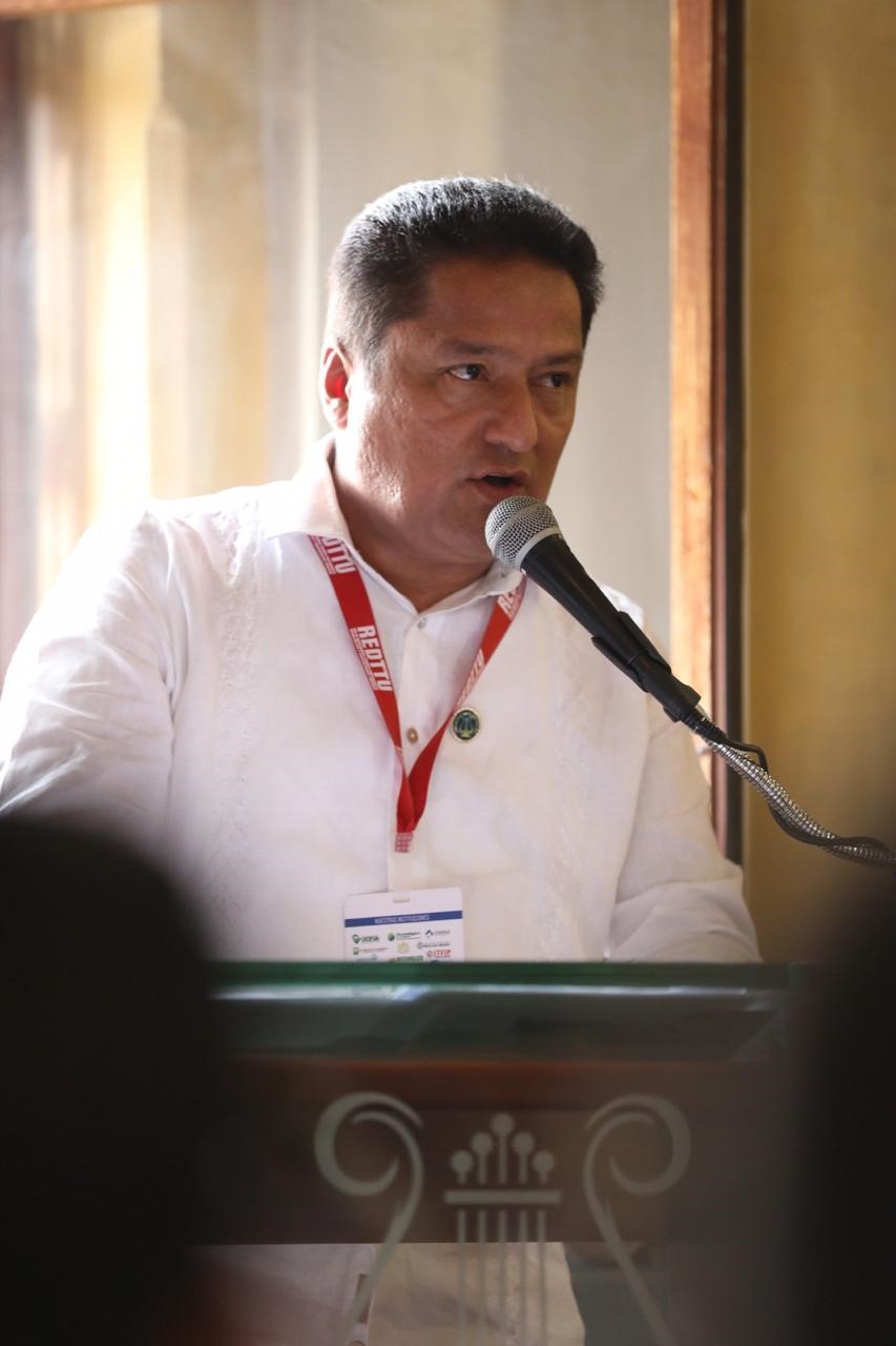 Parlamentario Aquileo Medina en su intervención durante la Asamblea de Rectores