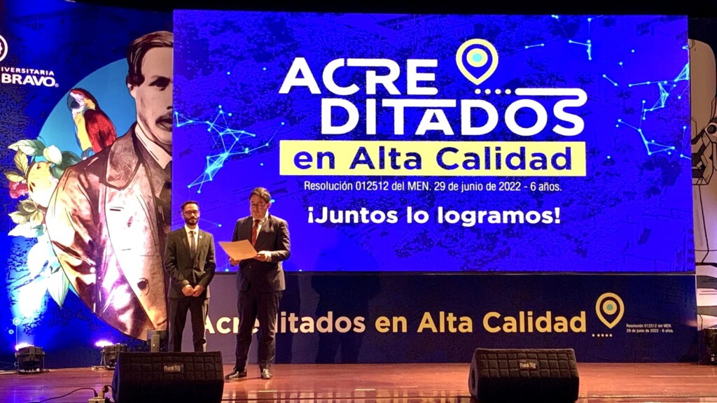 El 3 de agosto el rector de la Institución Universitaria Pascual Bravo, Juan Pablo Arboleda Gaviria, recibió la resolución de Acreditación Institucional por parte del Viceministro de Educación Superior Maximiliano Gómez en un acto público organizado por la institución.