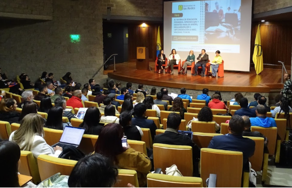 Foro Uniandes 2 Foro Uniandes 2