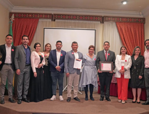 LA INSTITUCIÓN  UNIVERSITARIA COLEGIO MAYOR DEL CAUCA- UNIMAYOR RECIBE RECONOCIMIENTO  EN LA NOCHE DE LOS ARQUITECTOS POR “VIDA Y OBRA»